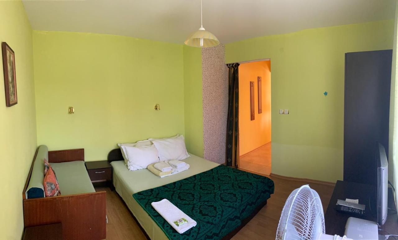Guest House “Olesya” Obsor Exterior foto