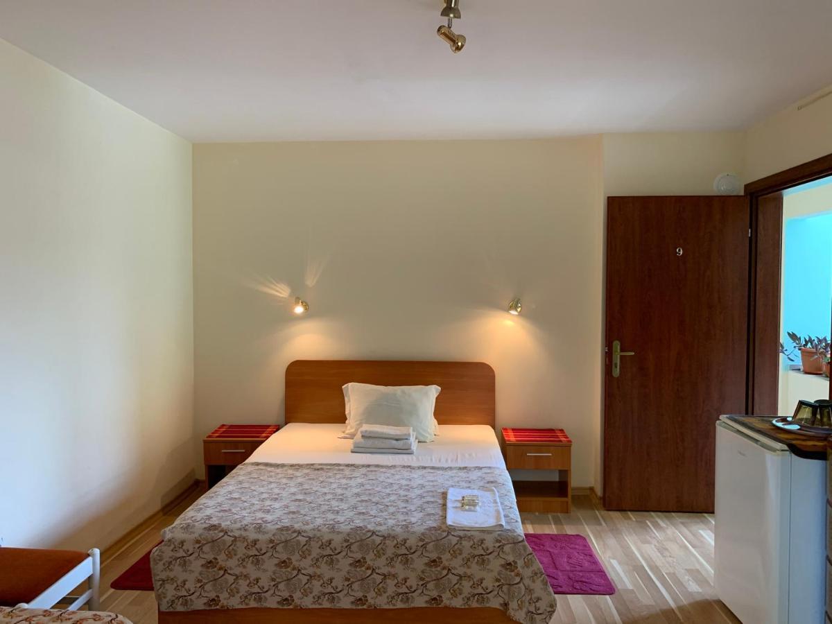 Guest House “Olesya” Obsor Exterior foto