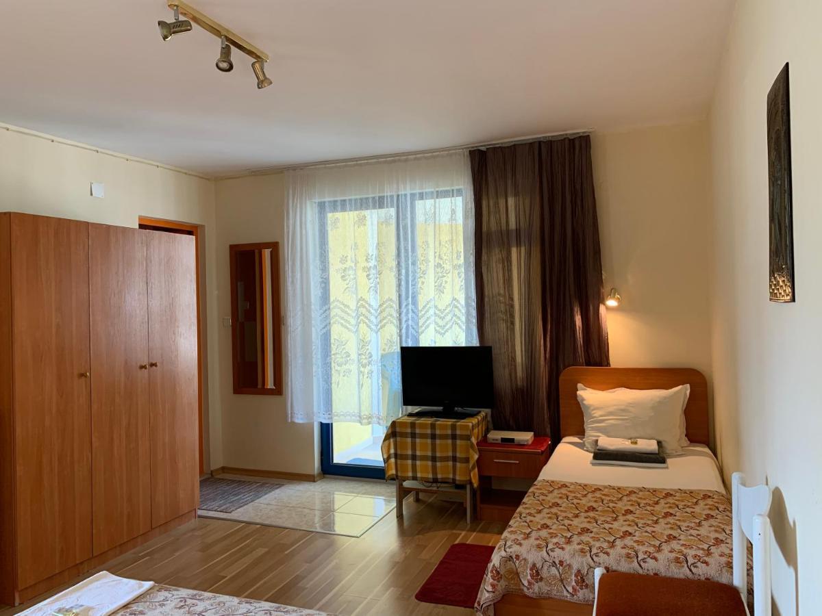 Guest House “Olesya” Obsor Exterior foto